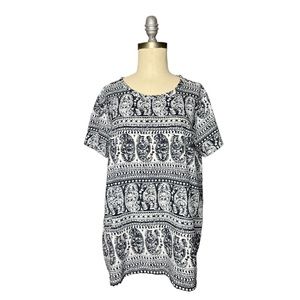 Old Navy Paisley Short Sleeved Blouse size L